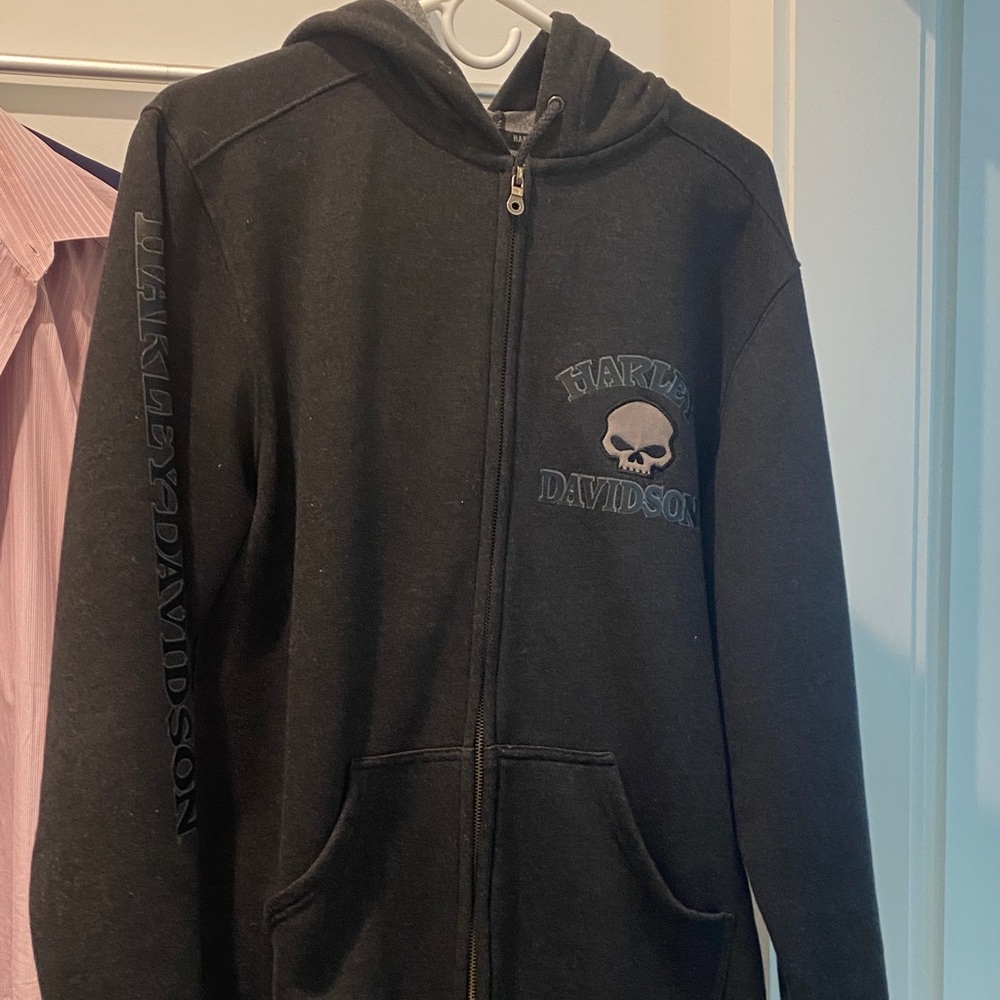Harley-Davidson Black Hoodie with Skull Design